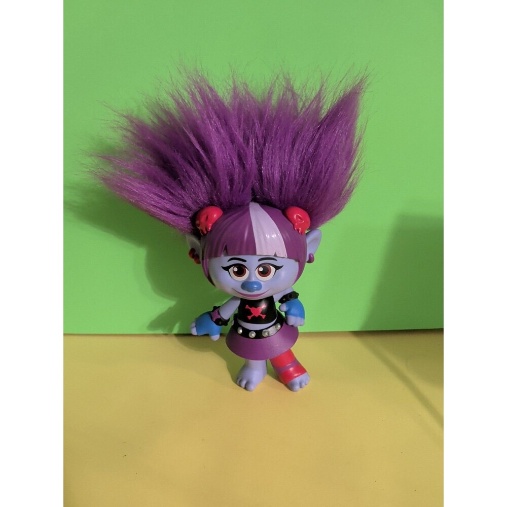 Trolls DreamWorksTopia Ultimate Surprise Hair Val Doll Toy Figurine